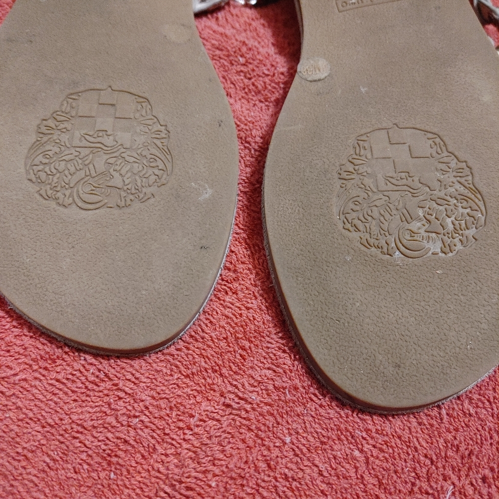 Sandals - Picture 4 of 5